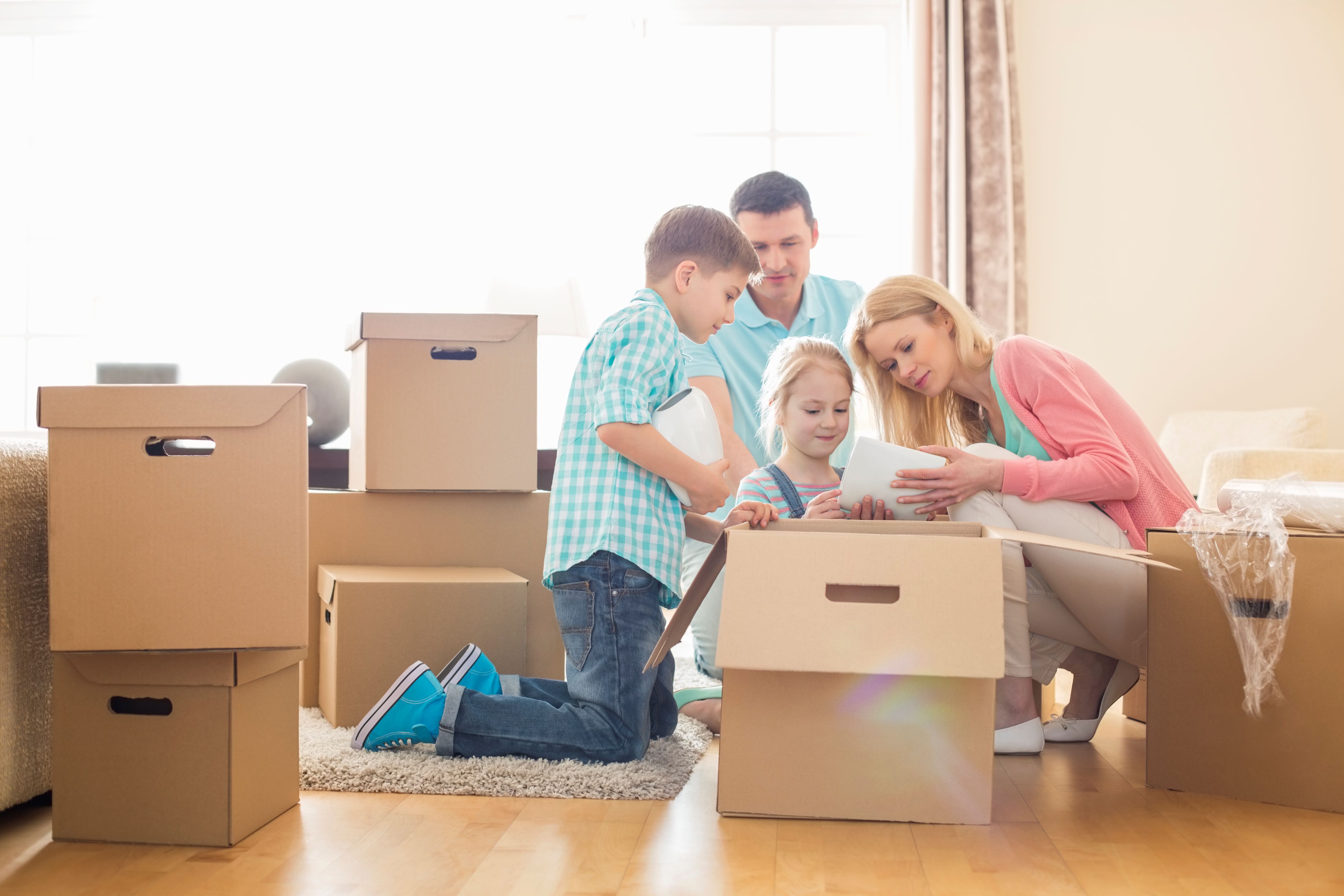 What to Pack for Your First Night in Your New Home